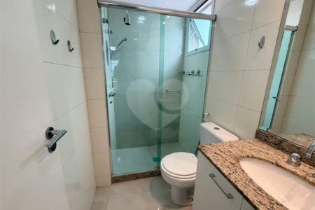 Apartamento à venda com 3 quartos, sendo 1 suíte,  em Tijuca, Rio de Janeiro, RJ