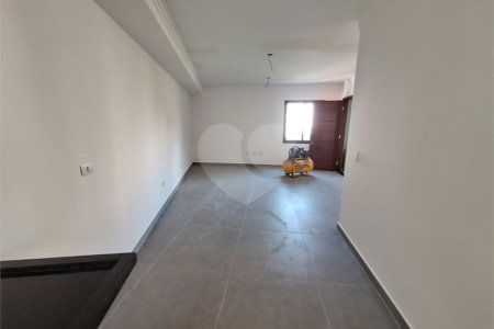 Apartamento à venda com 2 quartos em Vila Mazzei, São Paulo, SP