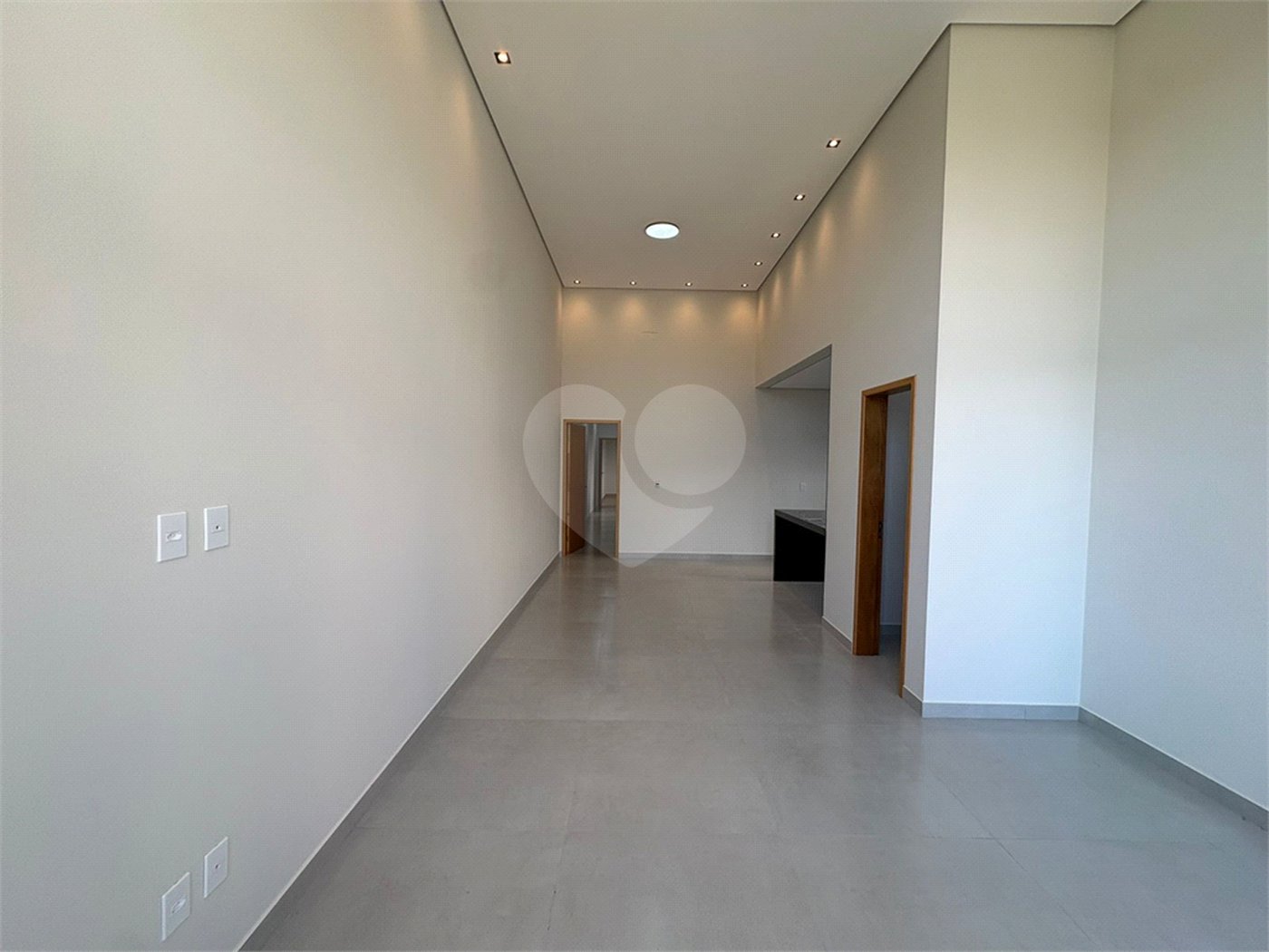 Casa à venda com 3 quartos, sendo 1 suíte, no condomínio Reserva Ipanema, Sorocaba - SP