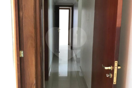 Apartamento à venda com 3 quartos, sendo 1 suíte, em Vila Andrade, São Paulo, SP