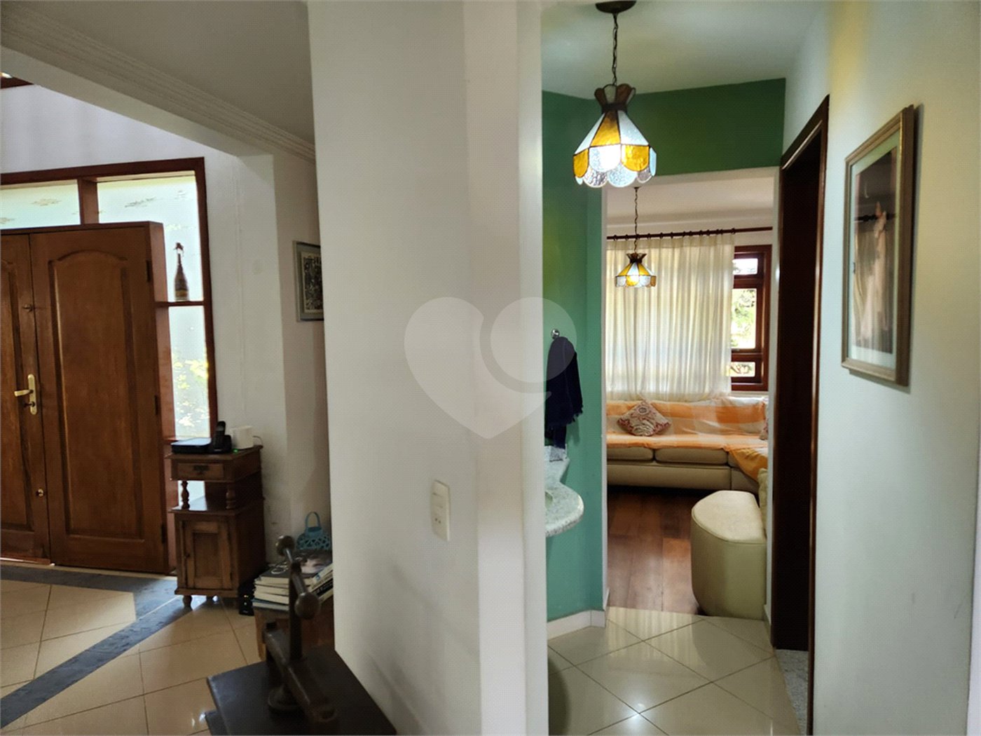 Casa à venda com 5 suítes no condomínio Suíça da Cantareira, Mairiporã - SP