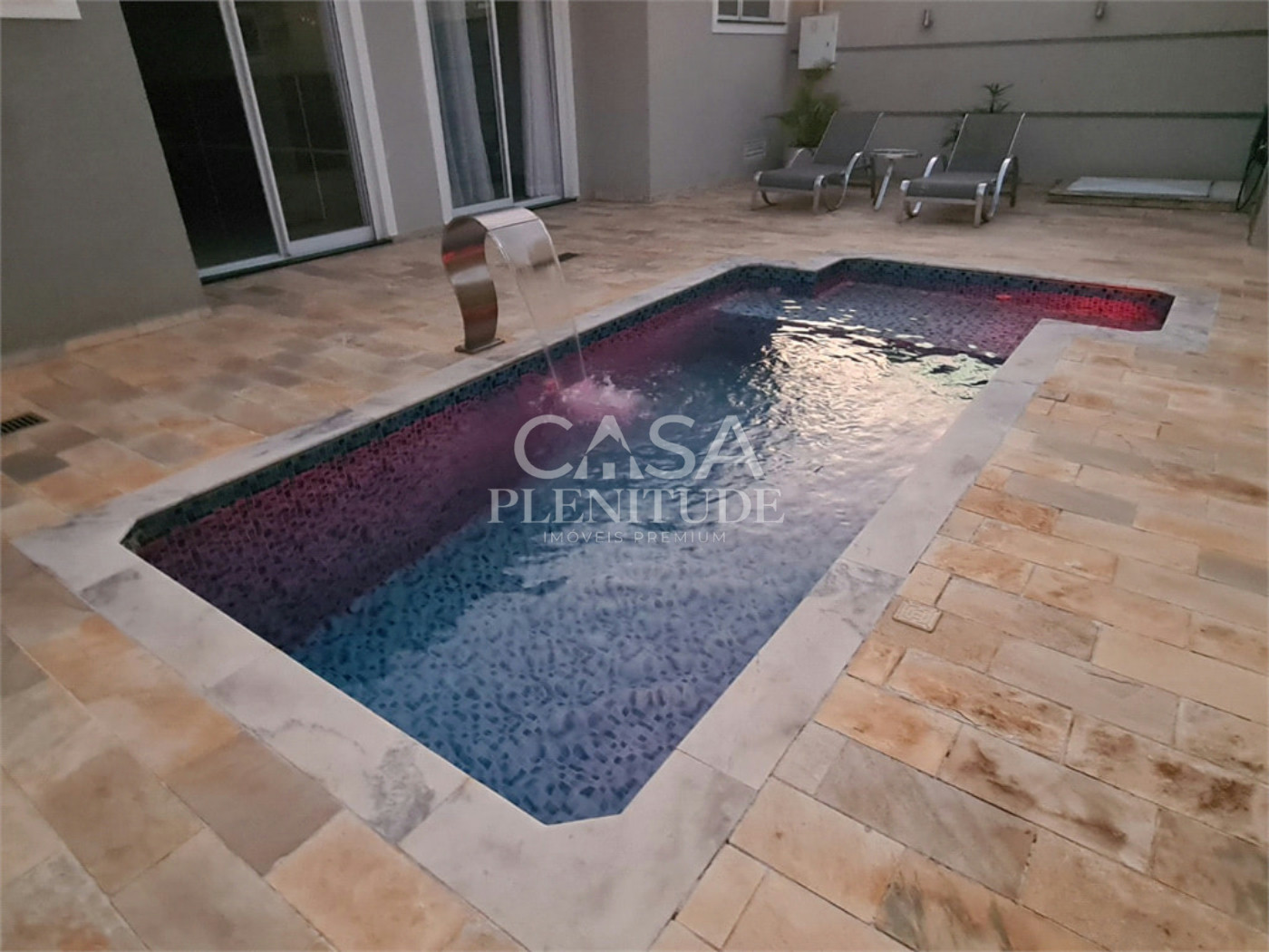 Casa em condomínio à venda com 3 suítes em Lago Azul, Araçoiaba da Serra, SP