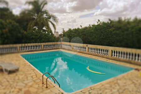 Casa à venda com 3 quartos, sendo 1 suíte, no condomínio Acmti - Colinas do Mosteiro, Terras de Itaici e Recanto dos Pássaros, Indaiatuba - SP