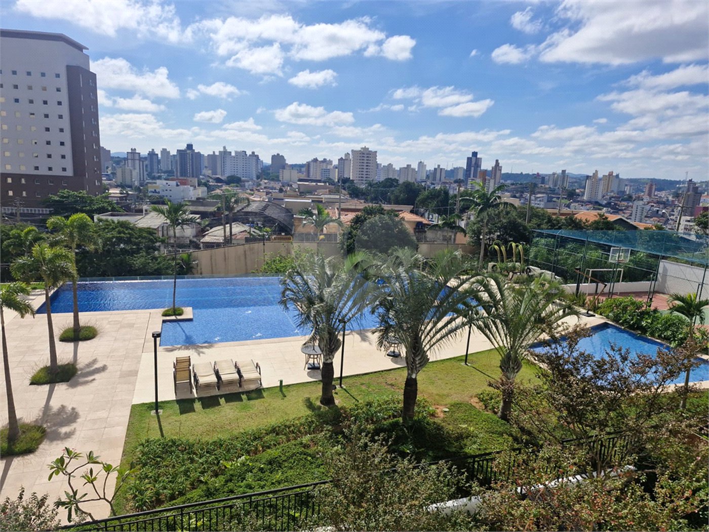 Apartamento à venda com 3 suítes em Anhangabaú, Jundiaí, SP