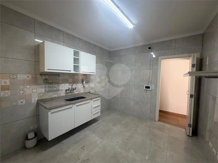 Casa Térrea à venda com 3 quartos, sendo 1 suíte, em Alto da Boa Vista, São Paulo, SP