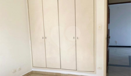 Apartamento à venda com 2 quartos em Vila Mariana, São Paulo, SP