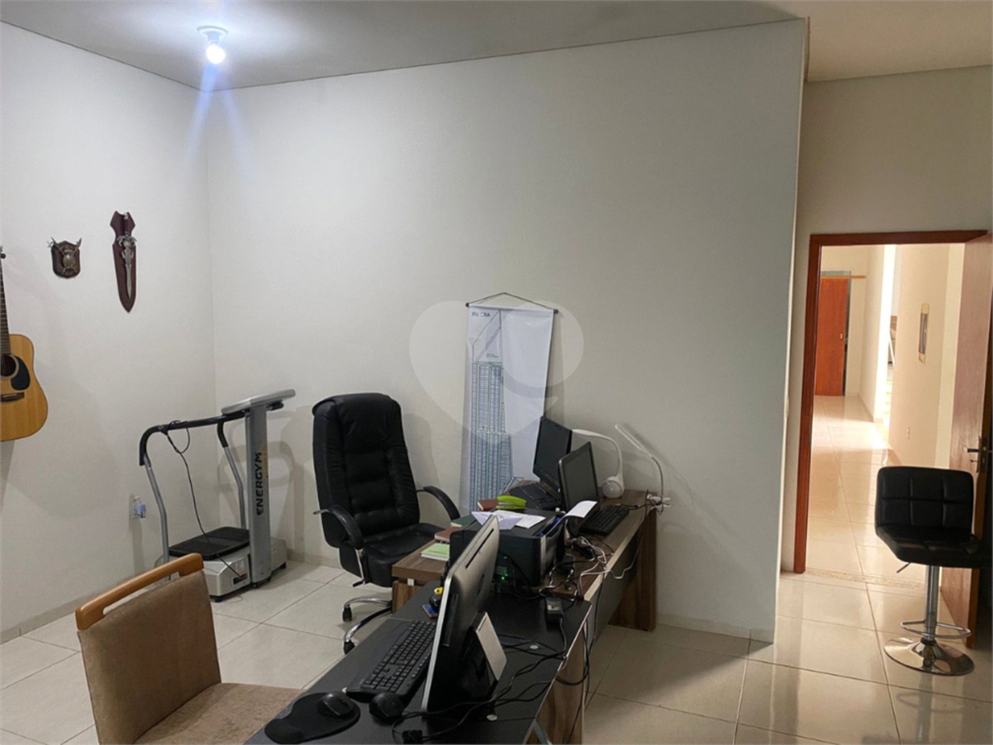 Casa à venda com 3 suítes no condomínio Itapema Iate Clube/ponta Pora-ms, Ponta Porã - MS