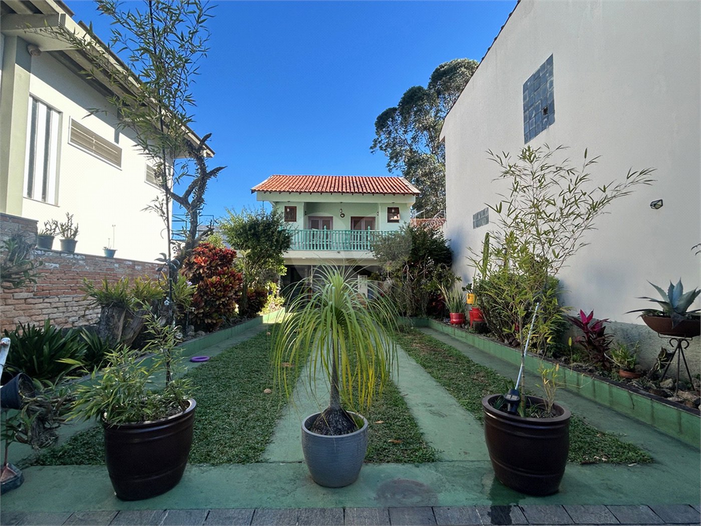 Terreno à venda com 1 quarto, sendo 2 suítes, em Alto da Boa Vista, São Paulo, SP