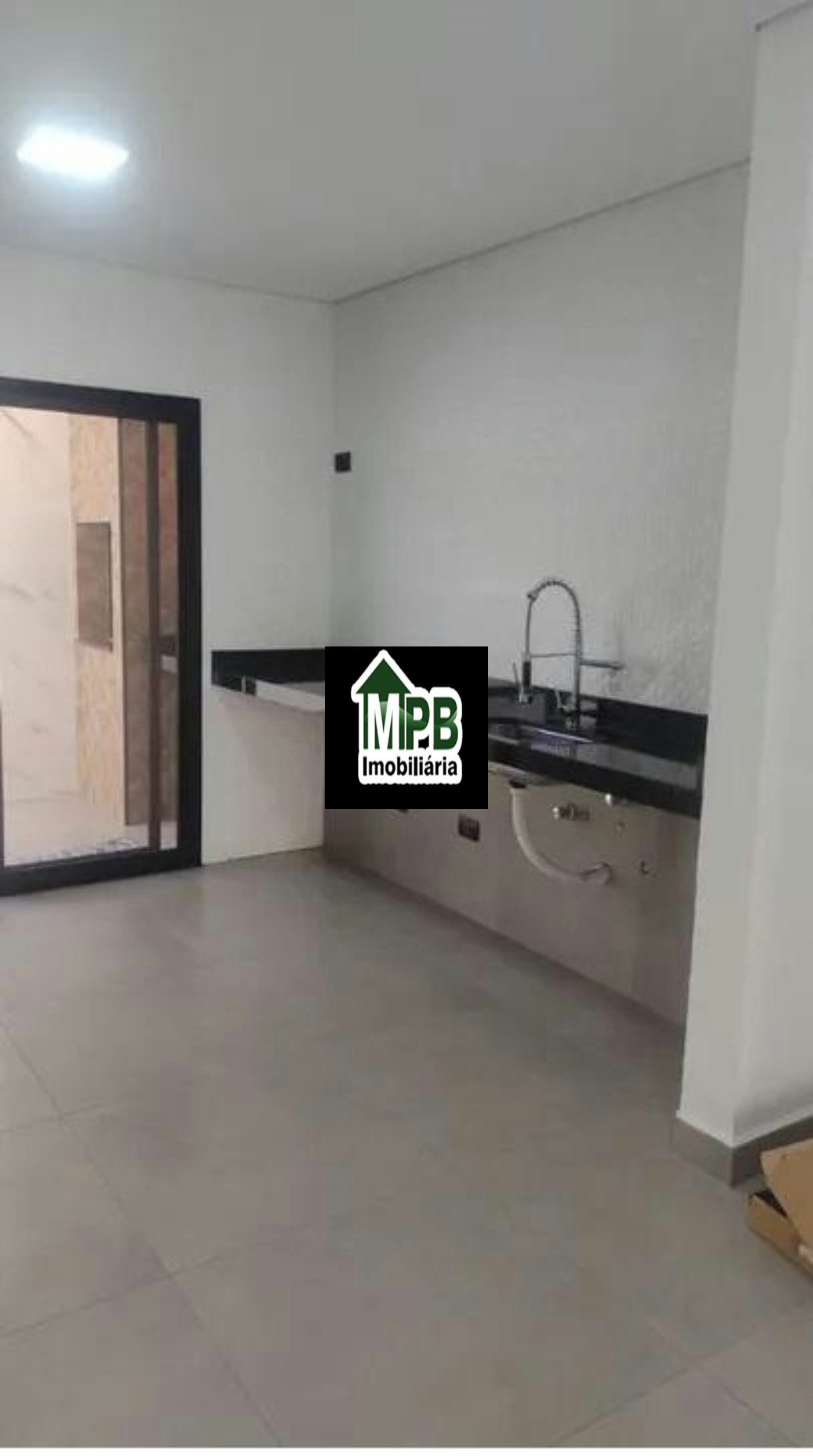 Casa à venda com 3 suítes no condomínio Terras de São Francisco, Sorocaba - SP