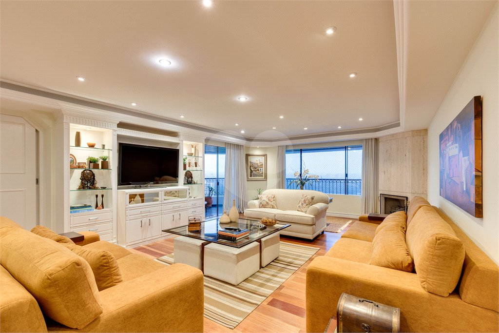 Apartamento à venda ou para alugar com 4 suítes em Alto da Boa Vista, São Paulo, SP