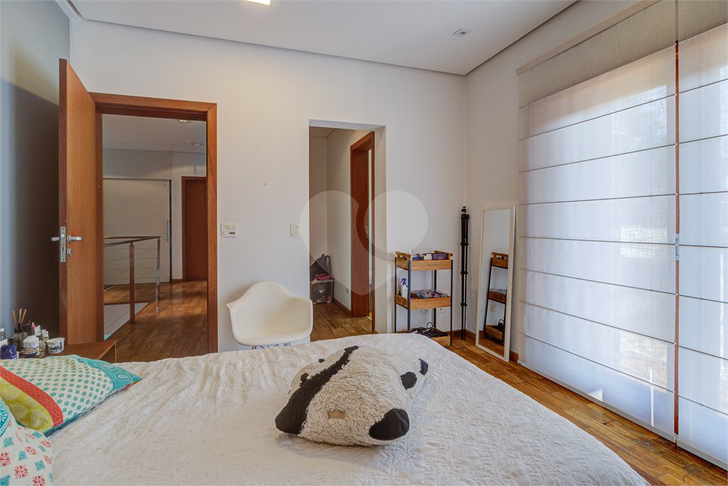 Casa de Vila à venda com 4 suítes em Jardim Hípico, São Paulo, SP