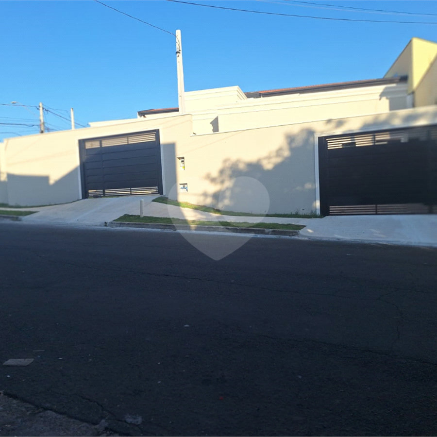 Casa Térrea à venda com 3 quartos, sendo 1 suíte, em Jardim Regina, Indaiatuba, SP