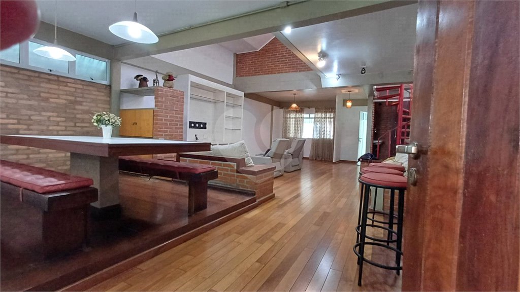 Sobrado à venda com 3 quartos, sendo 1 suíte, em Jabaquara, São Paulo, SP