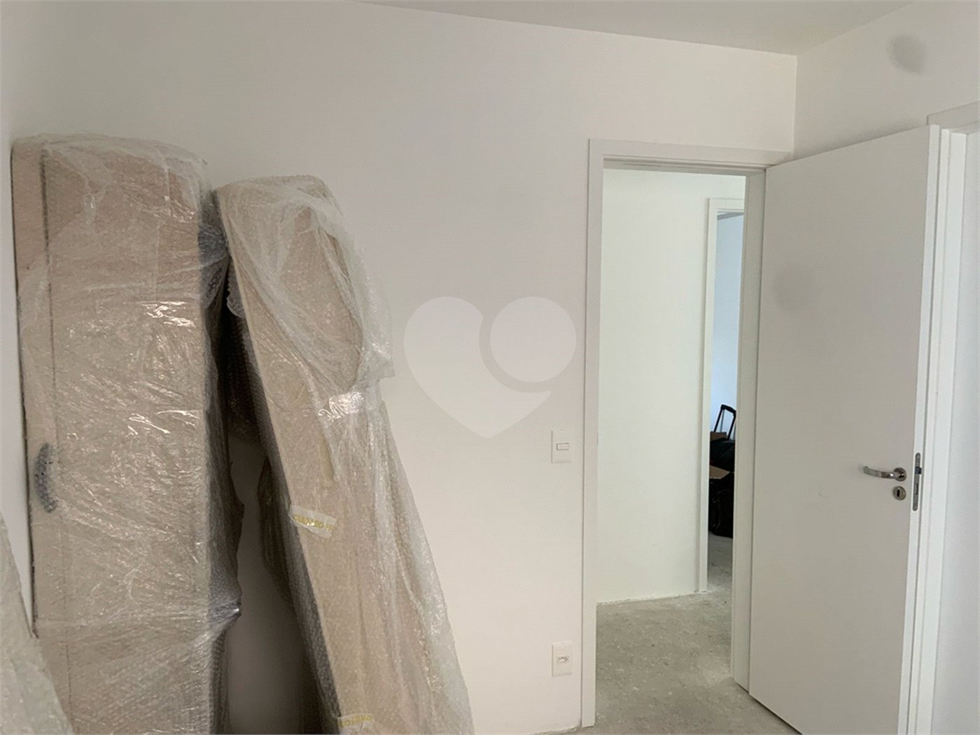 Apartamento à venda com 3 suítes em Bela Aliança, São Paulo, SP
