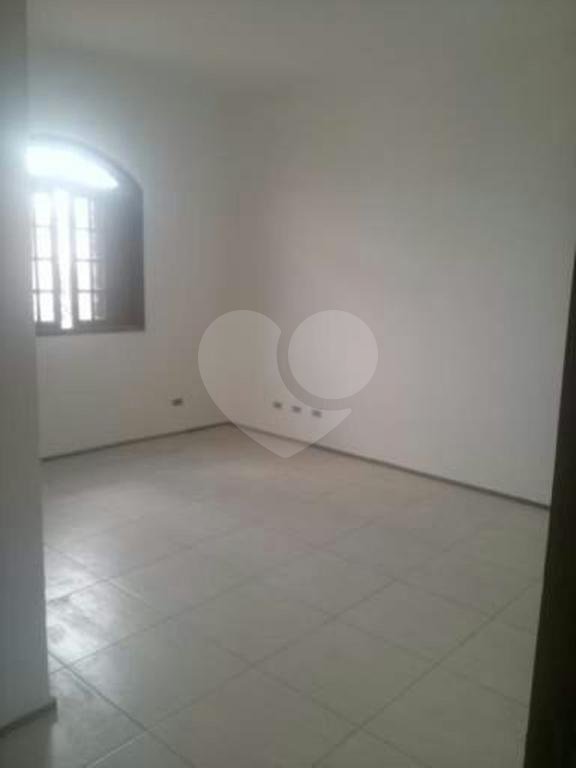 Sobrado à venda com 3 quartos, sendo 2 suítes, em Jardim Monte Kemel, São Paulo, SP