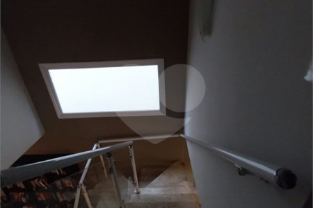 Casa à venda com 3 quartos, sendo 1 suíte, no condomínio Mosaico da Serra, Mogi das Cruzes - SP