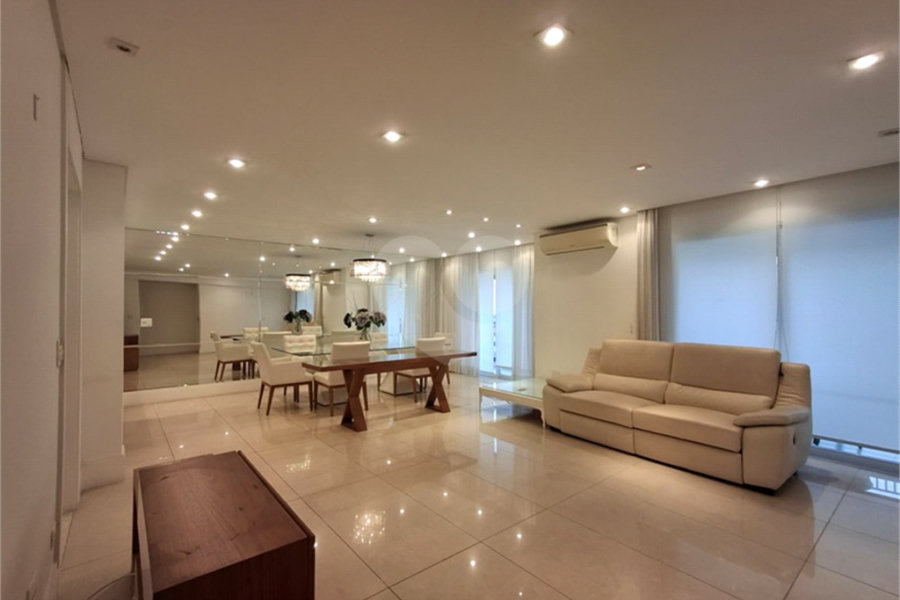Apartamento à venda com 4 quartos, sendo 3 suítes, em Santana, São Paulo, SP