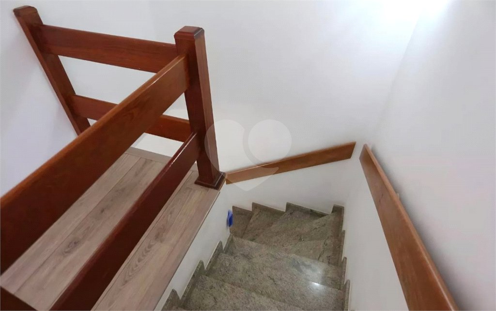Casa à venda com 3 quartos, sendo 1 suíte,  no condomínio Residencial Villagio, São Paulo - SP