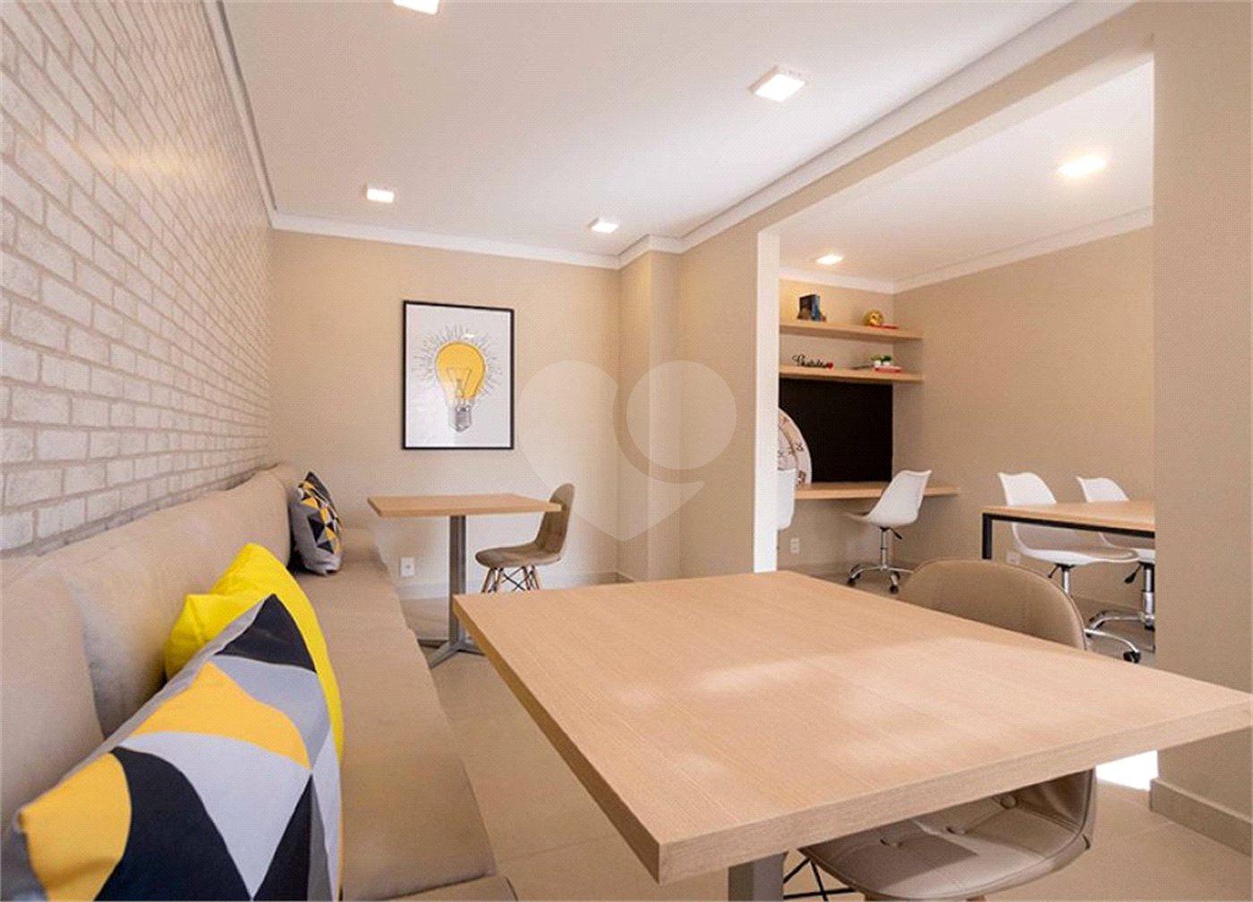 Apartamento à venda com 2 quartos em Cidade Tiradentes, São Paulo, SP