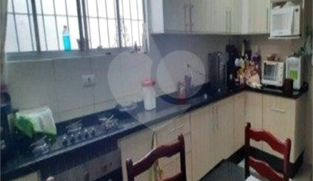 Casa à venda com 3 quartos em Vila Oratório, São Paulo, SP