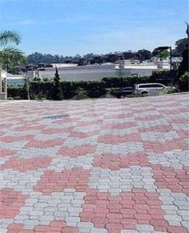 Casa à venda com 4 suítes no condomínio Village Paineiras, São Paulo - SP