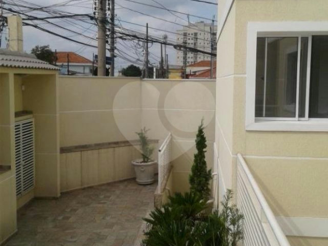 Casa à venda com 1 quarto no condomínio Camila I, São Paulo - SP