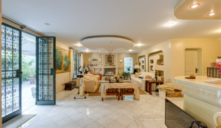 Sobrado à venda com 4 quartos, sendo 1 suíte, em Chácara Monte Alegre, São Paulo, SP
