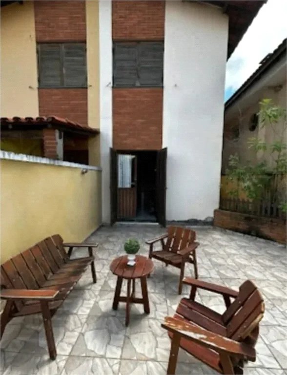 Sobrado à venda com 3 quartos, sendo 1 suíte,  em Jardim Ester, São Paulo, SP