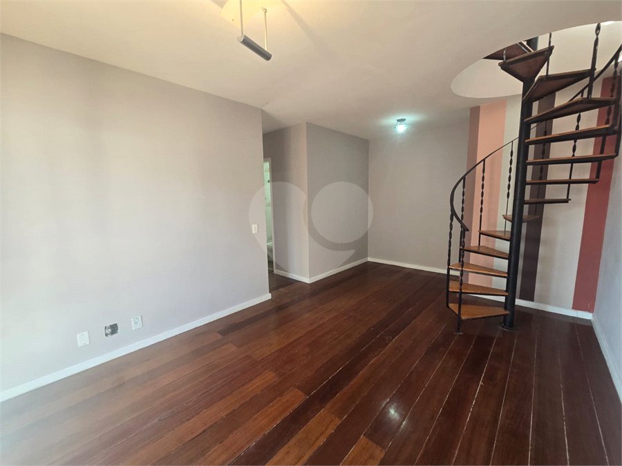 Cobertura à venda com 2 quartos, sendo 1 suíte,  em Andaraí, Rio de Janeiro, RJ