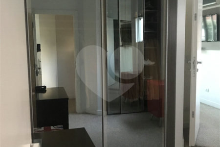 Sobrado à venda com 3 quartos, sendo 1 suíte, em Jardim Petrópolis, São Paulo, SP