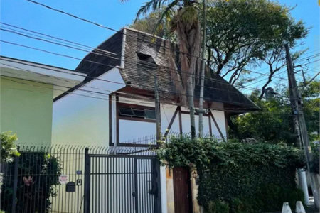 Sobrado à venda com 5 quartos, sendo 3 suítes, em Cidade Monções, São Paulo, SP
