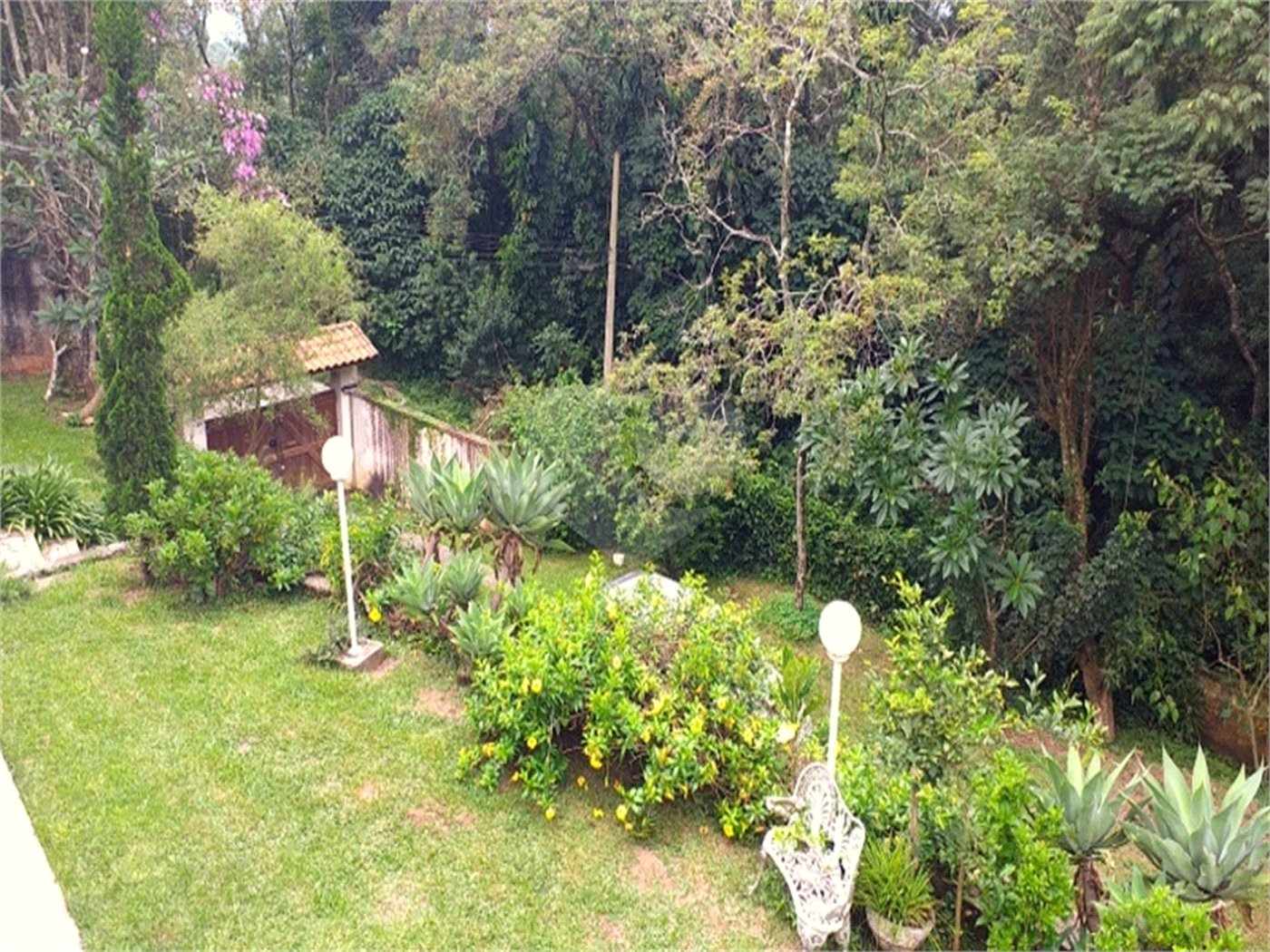 Sobrado à venda com 4 quartos, sendo 2 suítes,  em Roseira, Mairiporã, SP
