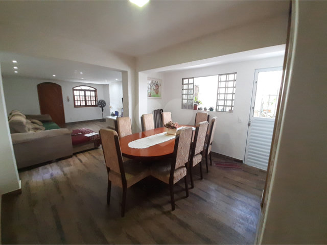 Sobrado à venda com 4 quartos, sendo 1 suíte,  em Freguesia do Ó, São Paulo, SP