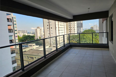 Apartamento à venda com 2 quartos, sendo 1 suíte,  em Santo Amaro, São Paulo, SP