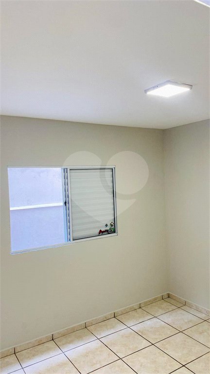 Apartamento à venda com 2 quartos em Jardim Vinhas do Sol (mailasqui), São Roque, SP