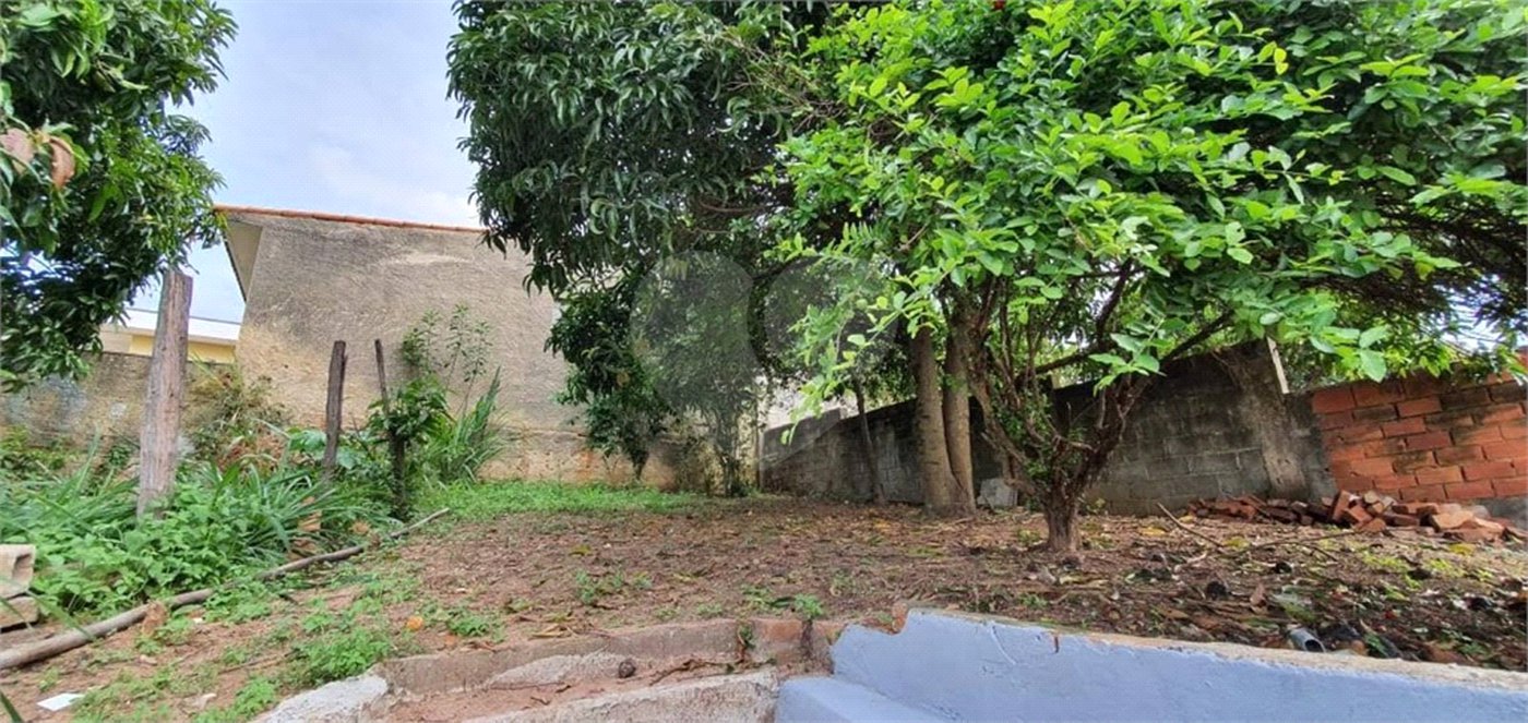 Casa à venda com 2 quartos no Centro, Vinhedo, SP