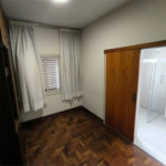Sobrado à venda com 5 quartos, sendo 1 suíte, em Jardim Trussardi, São Paulo, SP