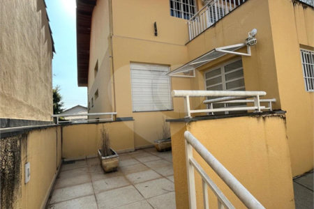 Sobrado à venda com 4 quartos, sendo 1 suíte,  em Vila Cordeiro, São Paulo, SP