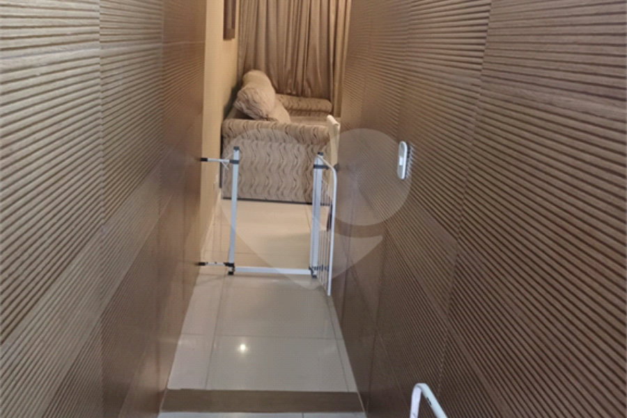 Sobrado à venda com 3 quartos, sendo 1 suíte,  em Ermelino Matarazzo, São Paulo, SP