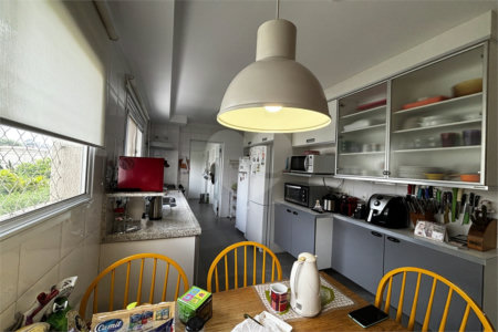 Apartamento para alugar com 3 suítes em Vila Romana, São Paulo, SP