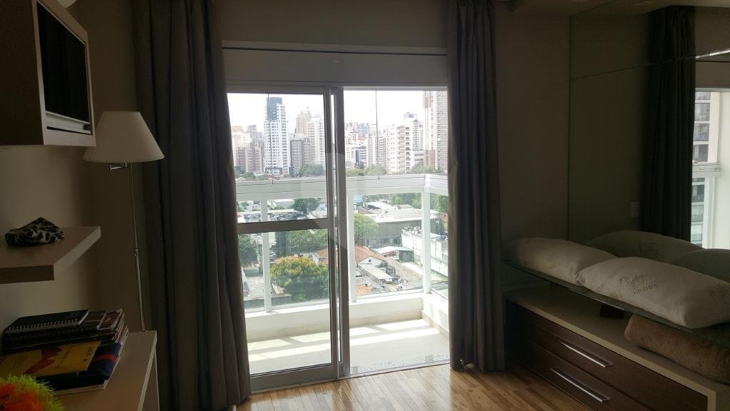 Apartamento à venda ou para alugar com 3 suítes em Vila Olímpia, São Paulo, SP