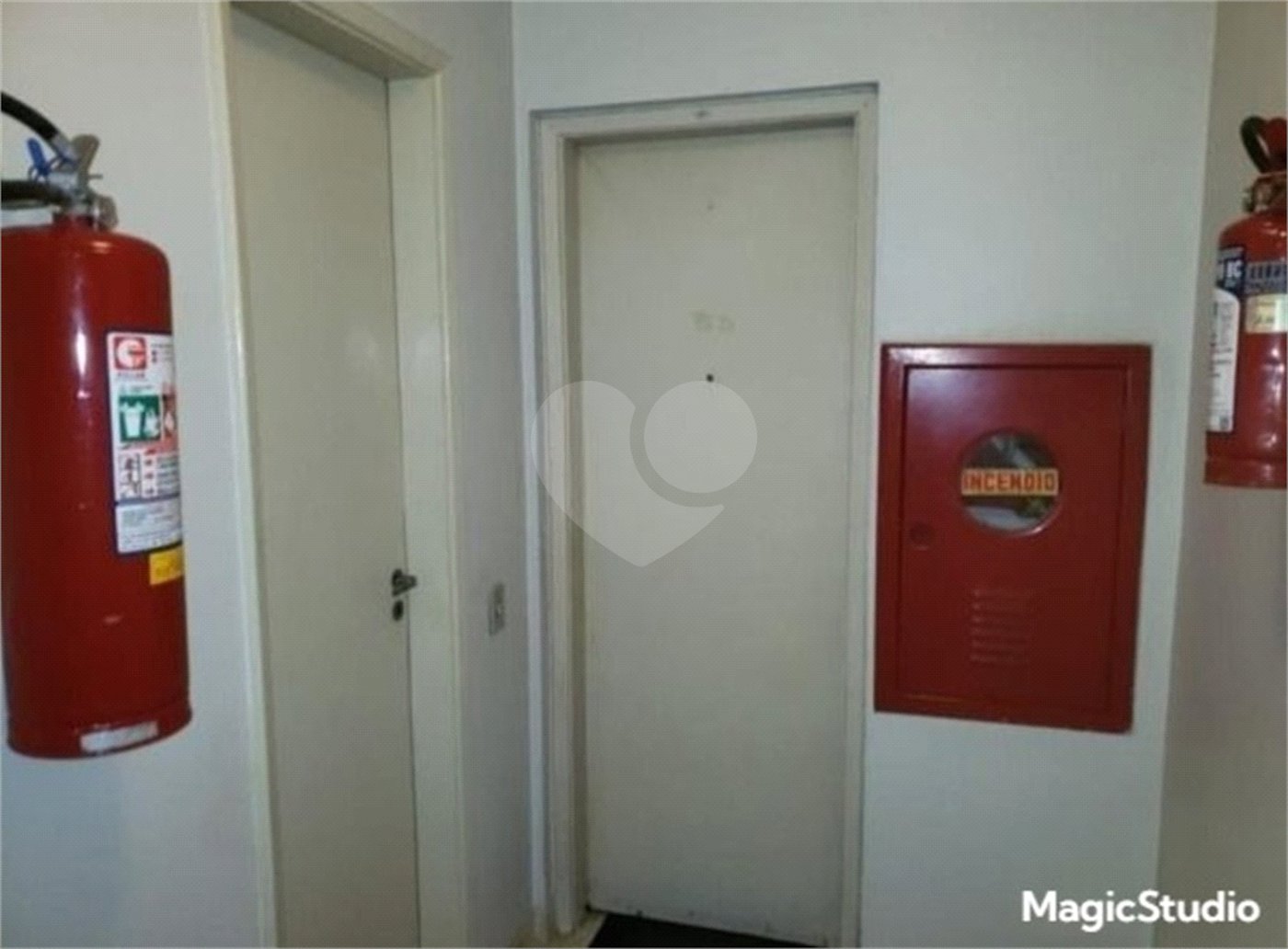 Apartamento com 3 dormitórios , sendo 1 suíte ,2 vagas , à venda no bairro da Moóca.