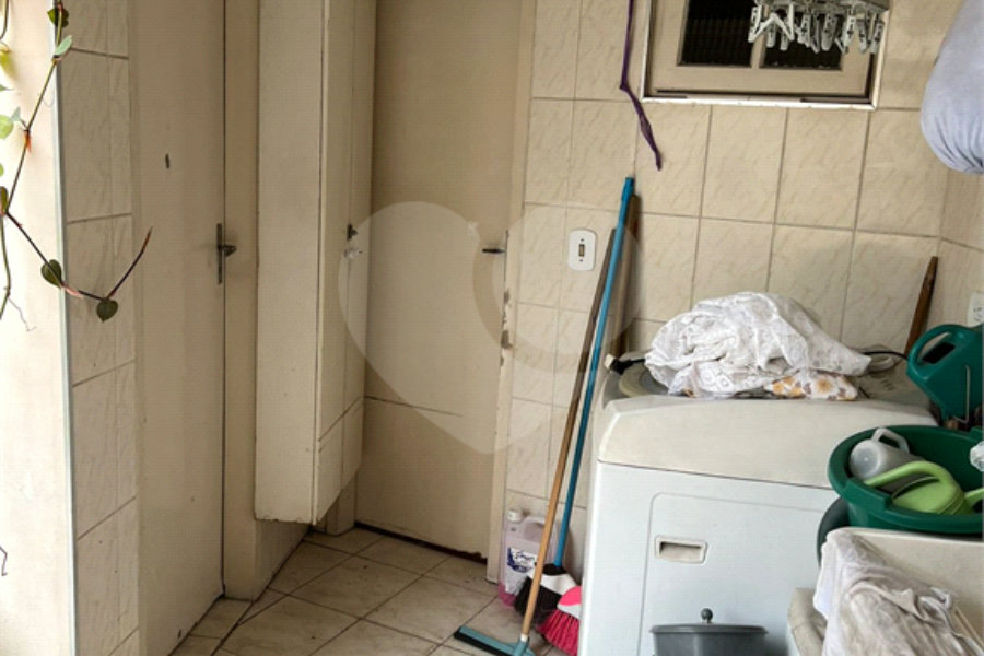 Sobrado à venda com 3 quartos, sendo 1 suíte, em Parque Edu Chaves, São Paulo, SP