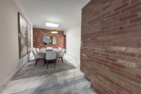 Casa à venda com 3 quartos, sendo 1 suíte, em Parque Três Meninos, Sorocaba, SP