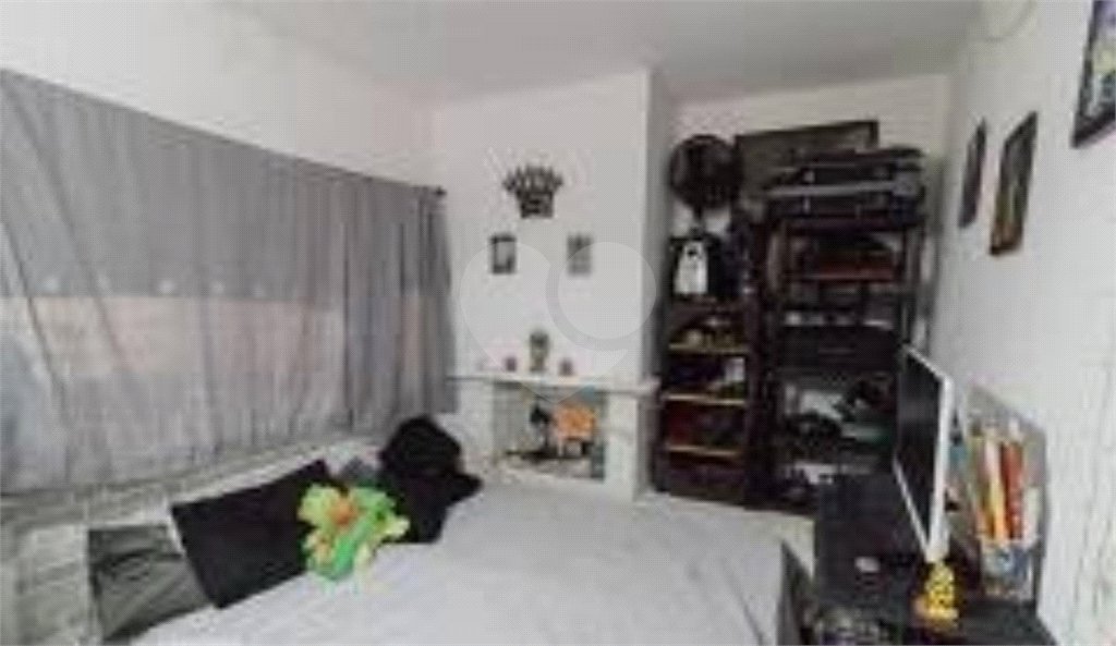 Sobrado à venda com 6 quartos, sendo 5 suítes,  em Santana, São Paulo, SP