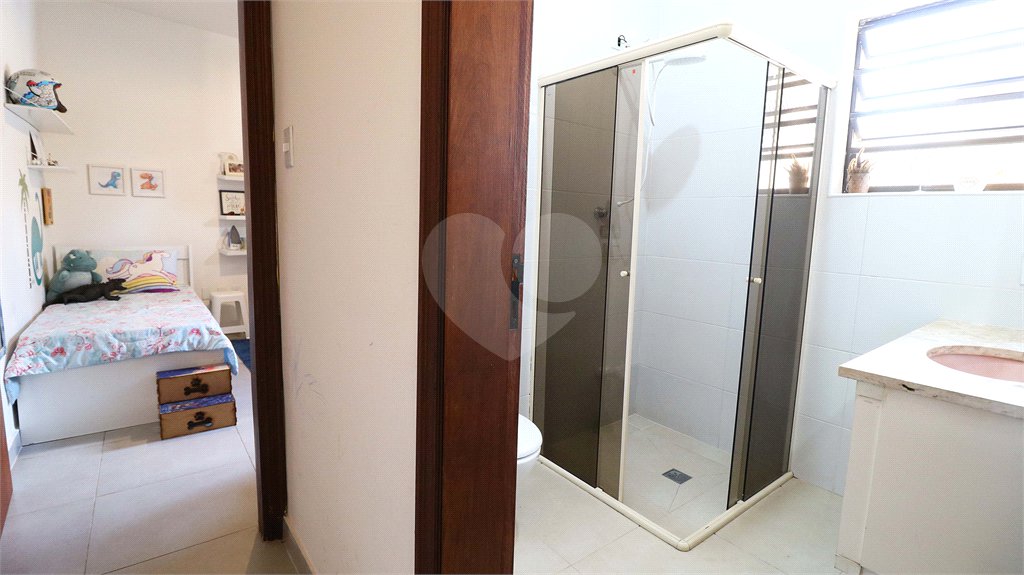 Sobrado à venda com 4 quartos, sendo 2 suítes, em Vila Romana, São Paulo, SP