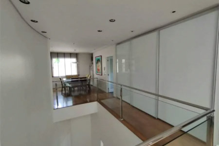 Casa à venda ou para alugar com 4 suítes no condomínio Solares Vila Europa, São Paulo - SP