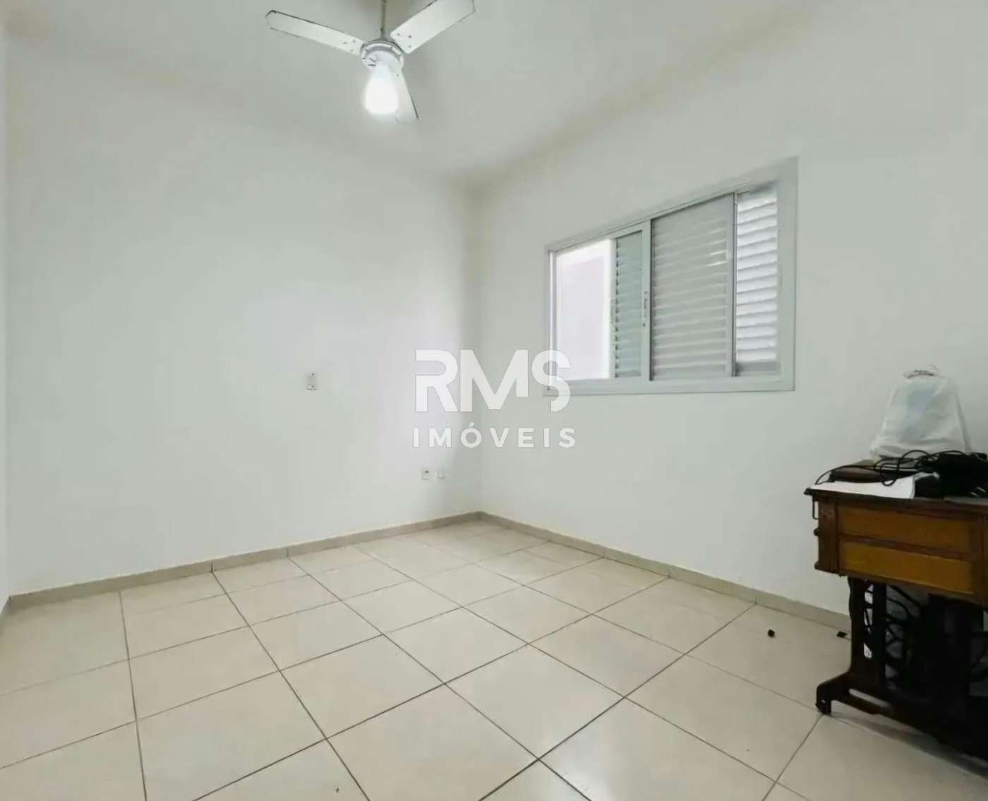 Casa à venda com 3 quartos, sendo 1 suíte,  em São Luiz, Itu, SP
