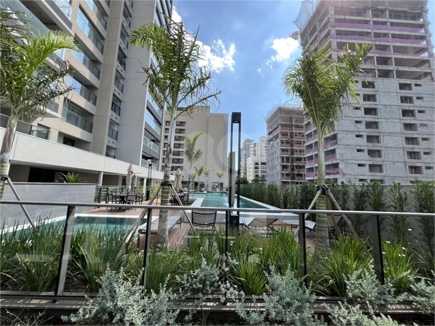 Apartamento à venda com 2 suítes em Campo Belo, São Paulo, SP
