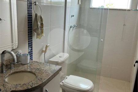 Casa à venda com 3 quartos, sendo 1 suíte, no condomínio Lago da Serra, Araçoiaba da Serra - SP